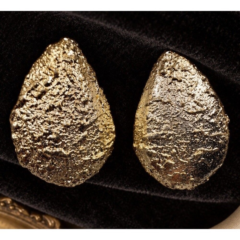Vintage Gold Tone Brutalist Earrings Textured Abstract Statement Organic 1.5”
